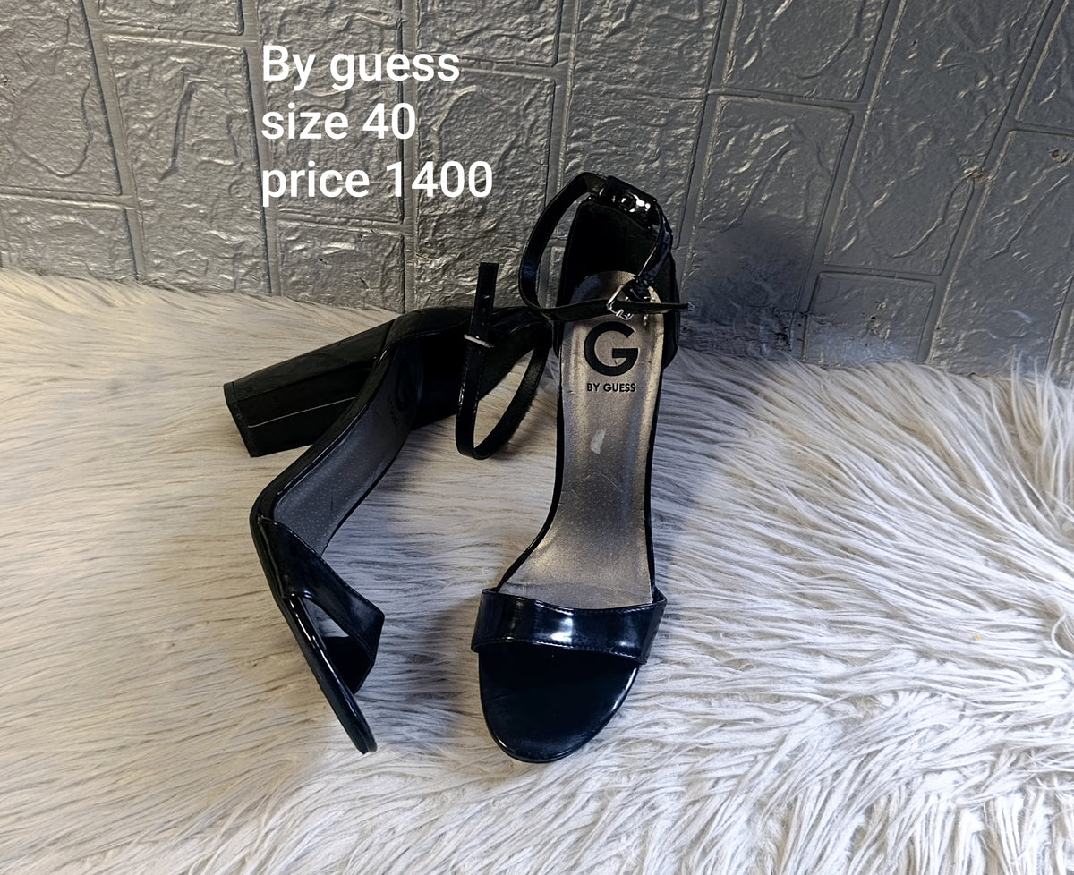 By guess 40