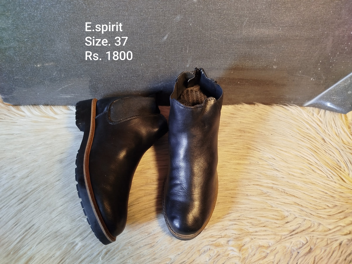 Espirit 37