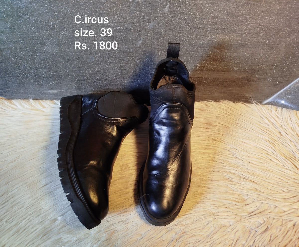 Circus 39
