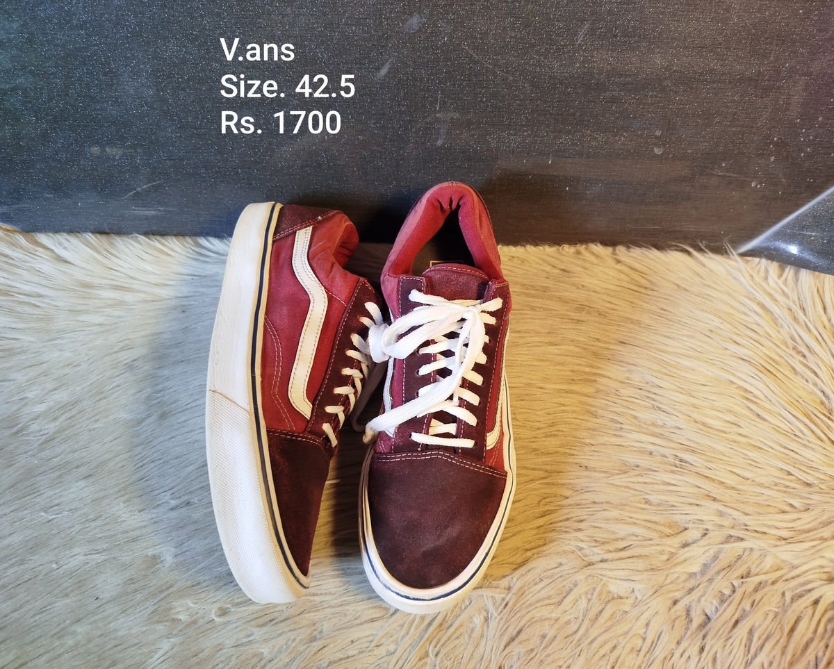 Vans 42.5
