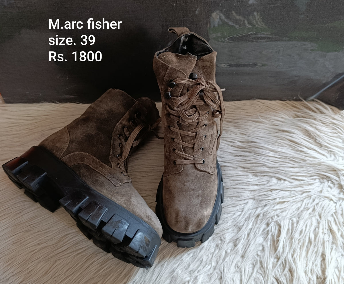 Marc Fisher 39