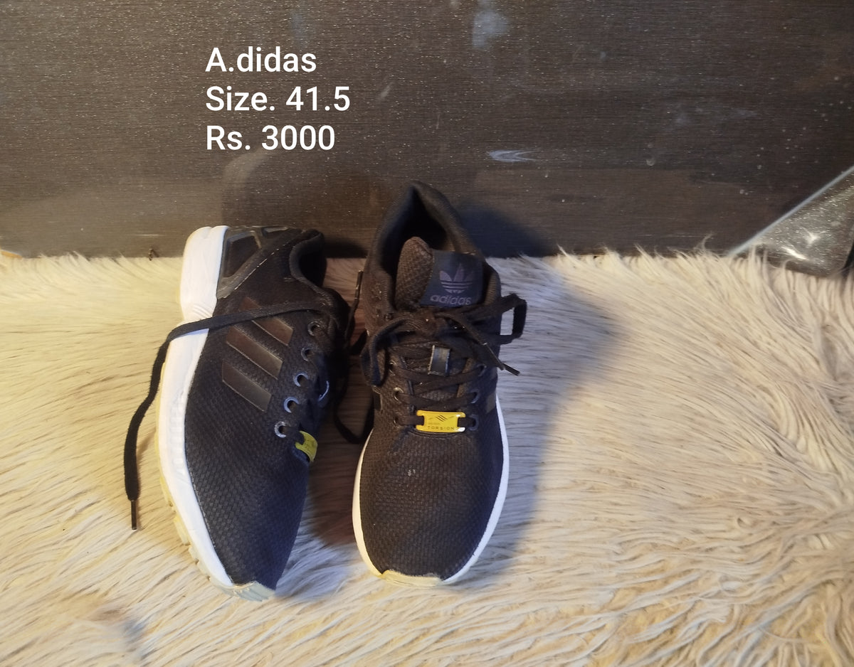 Adidas 41.5