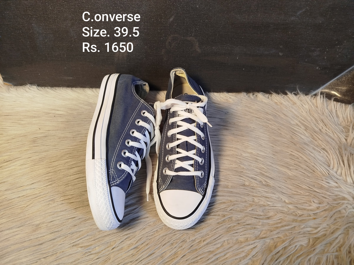 Converse 39.5
