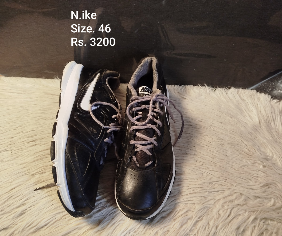 Nike 46