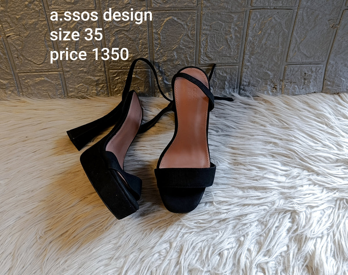 Assos design 35