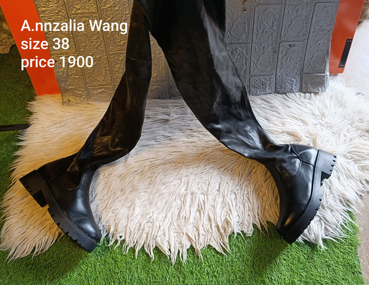 Annazalia Wang 38