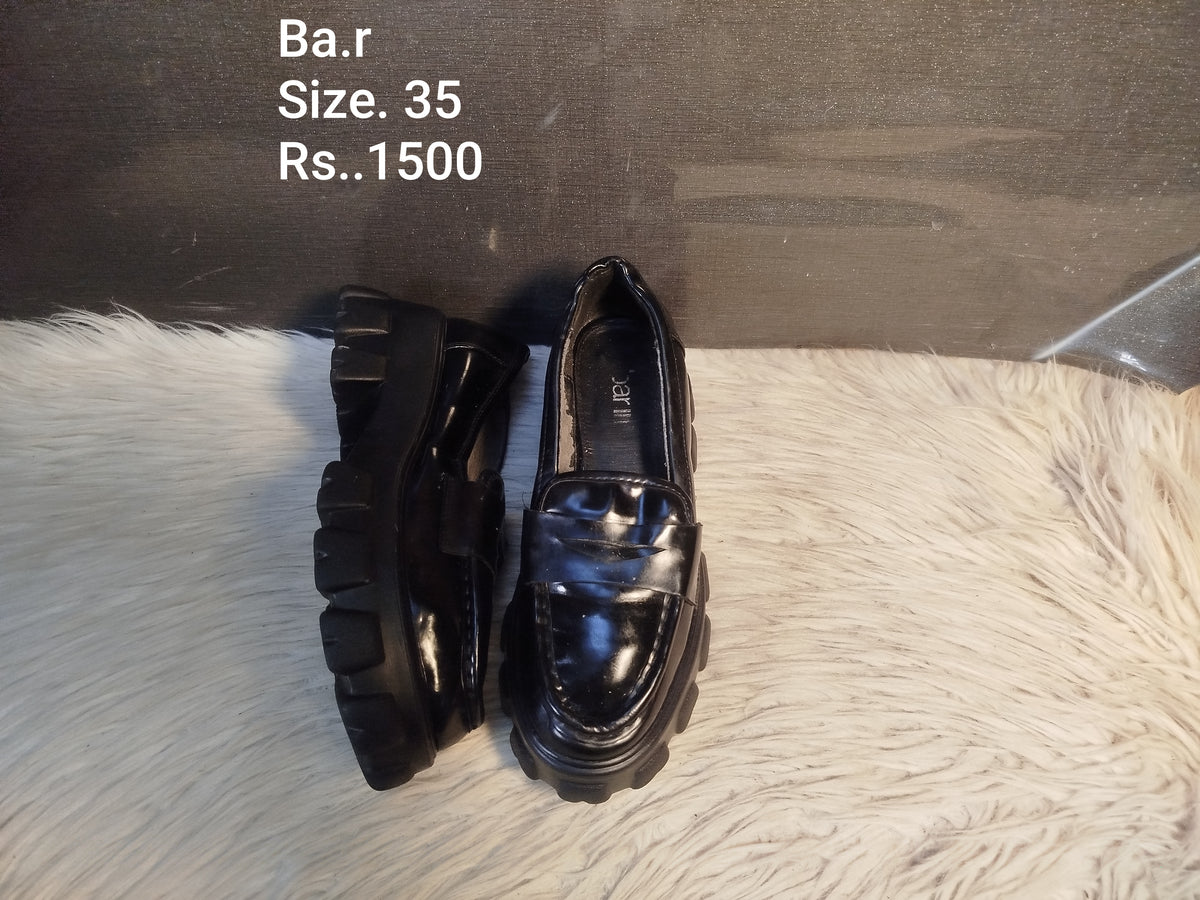 Bar 35