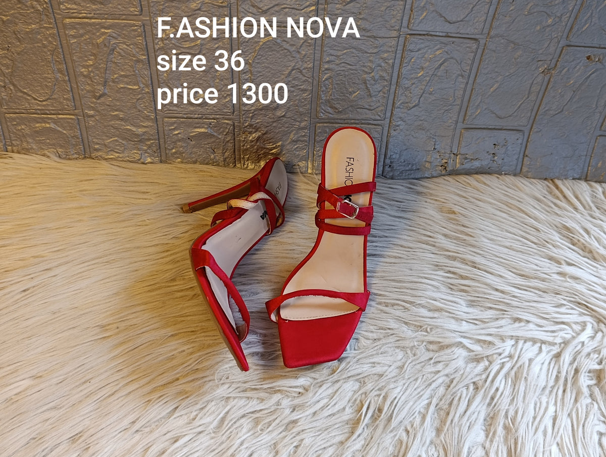 Fashion Nova 36