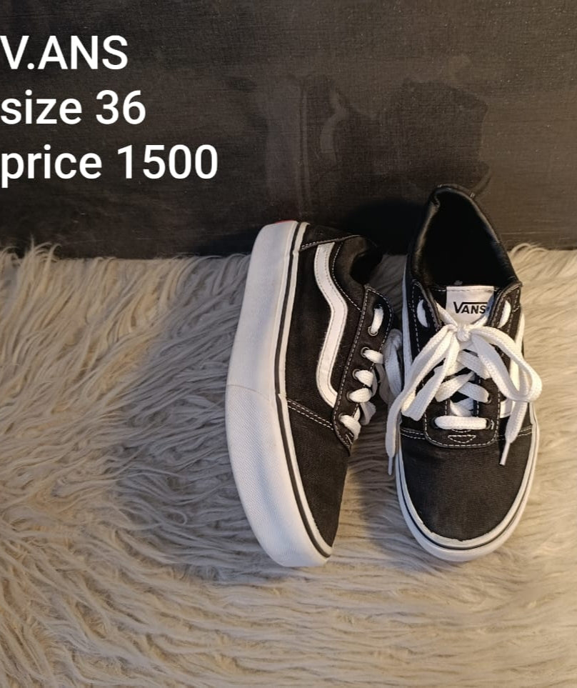 Vans Casual Sneakers