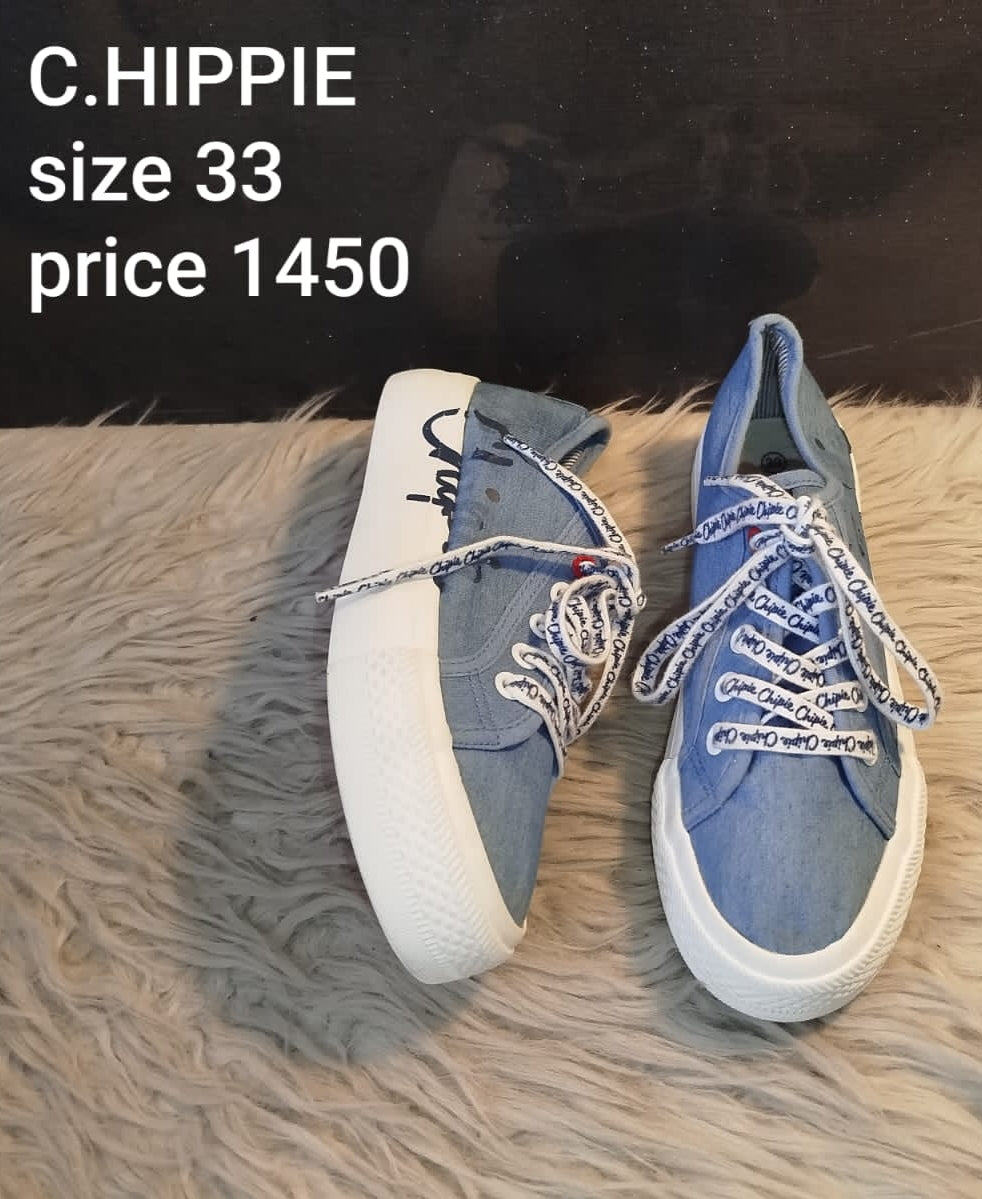 Chipplie Sneakers