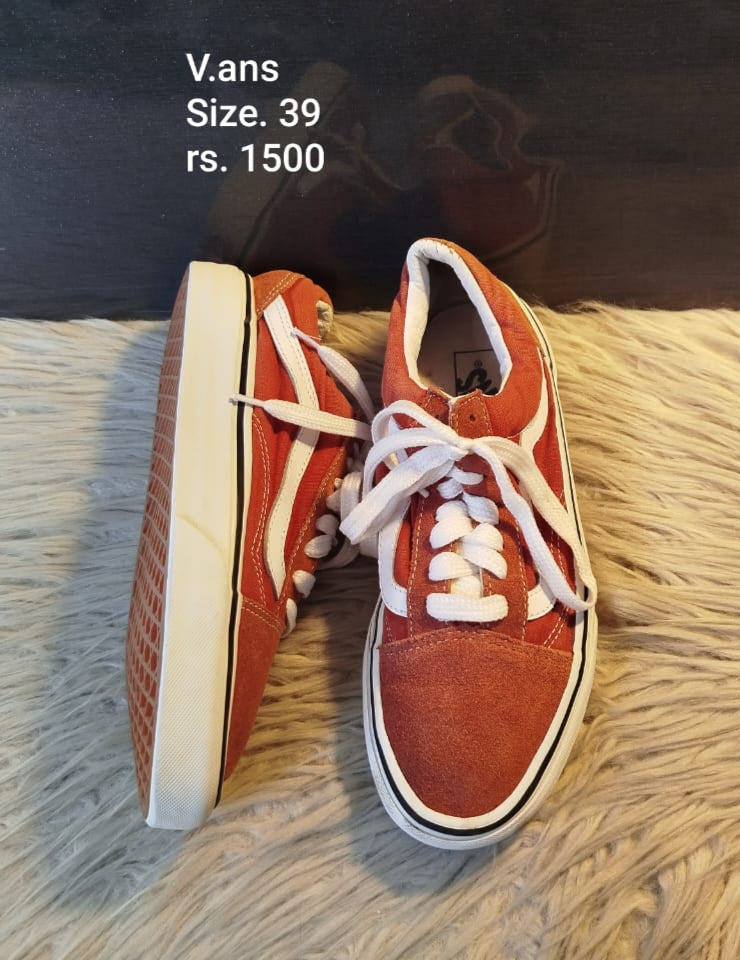 Vans sneakers