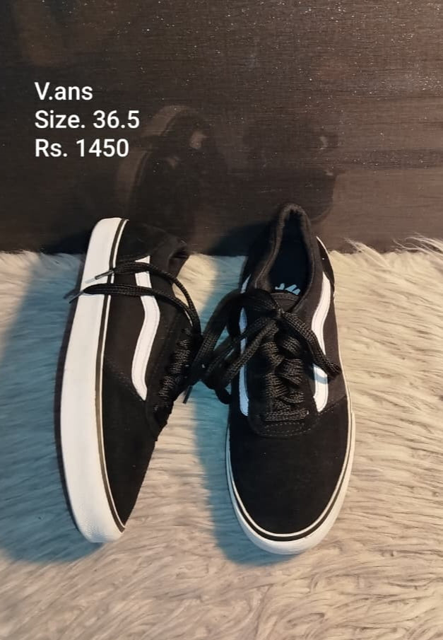 Vans sneakers