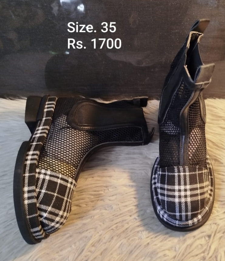 Fashion boots