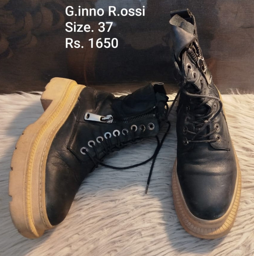 Ginno Rossi ankle boots