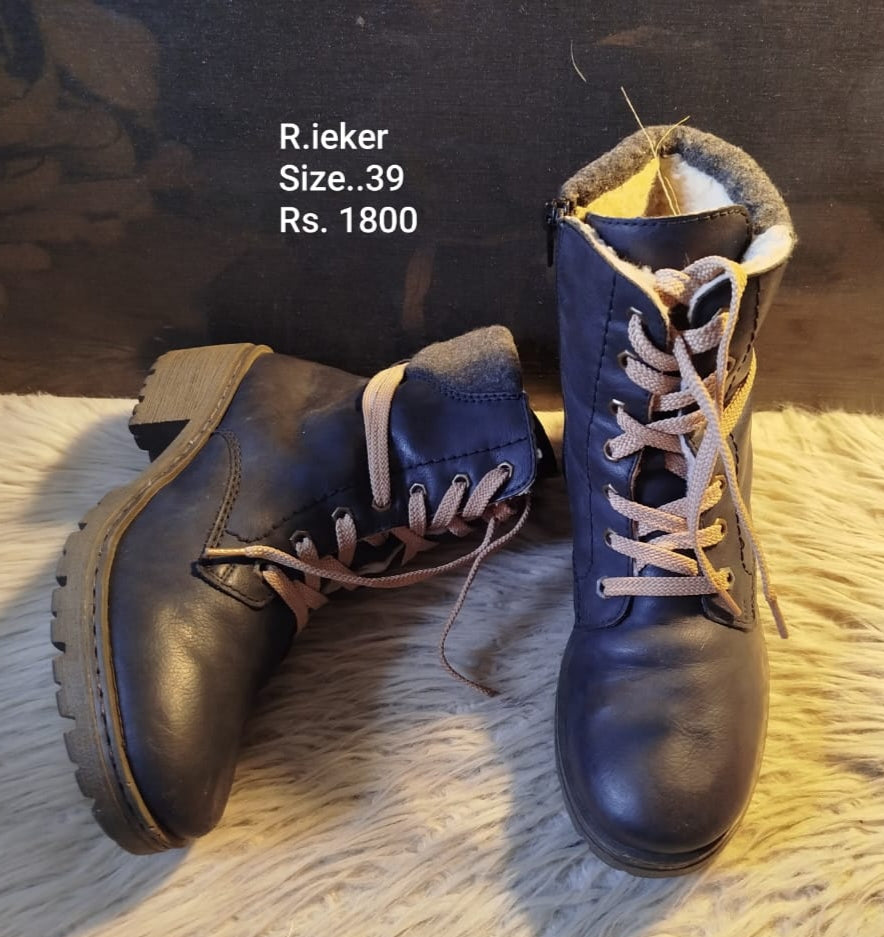 Rieker casual boots
