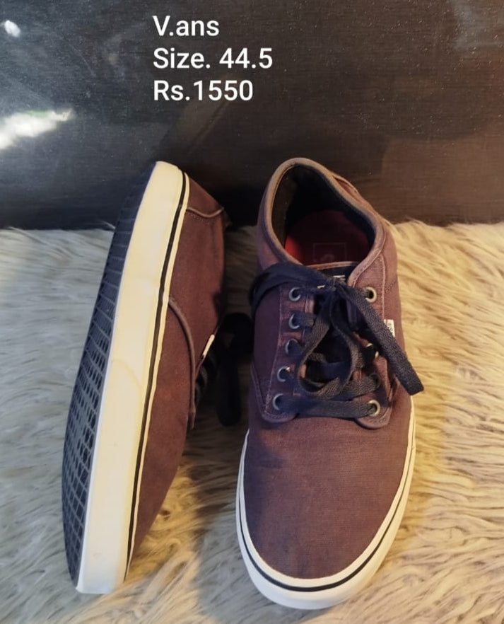 Vans sneakers