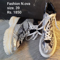 Fashion Nova boots