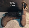 Annie Boots