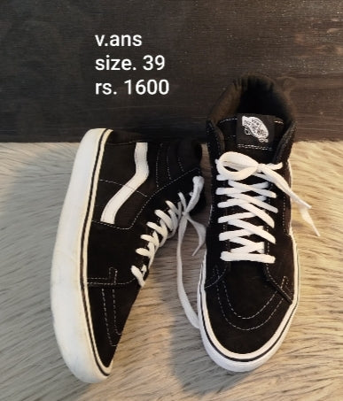 Vans sneakers