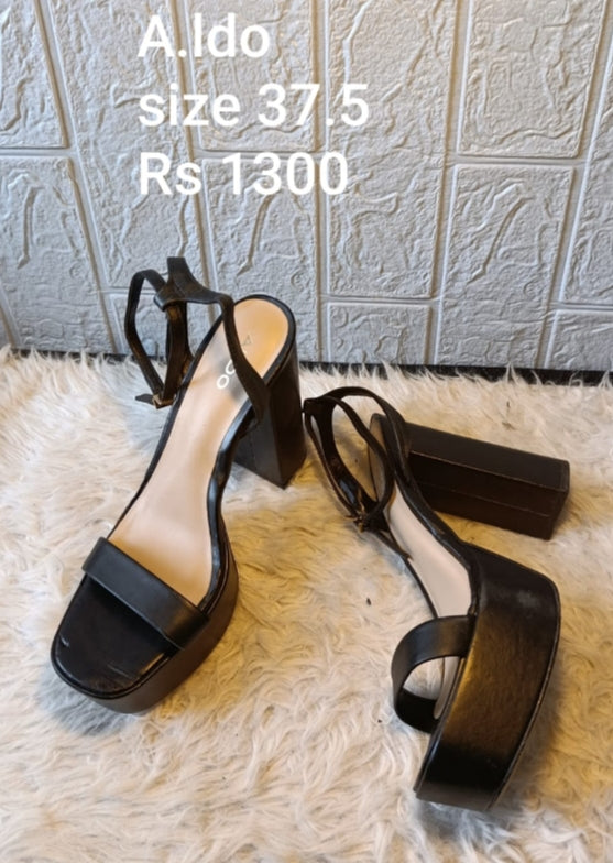 Aldo black heels