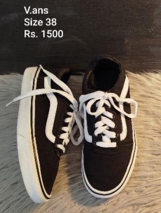 Vans sneakers