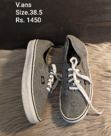 Vans sneakers