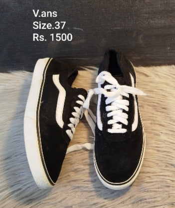 Vans sneakers