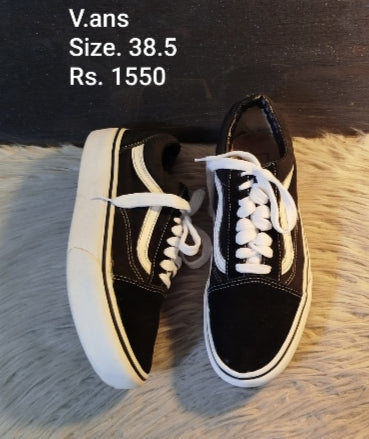 Vans sneakers