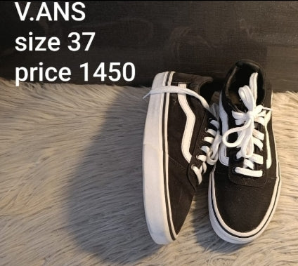 Vans sneakers
