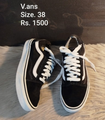Vans sneakers