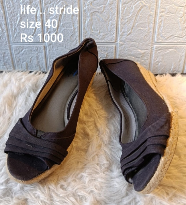 Life stride shoes