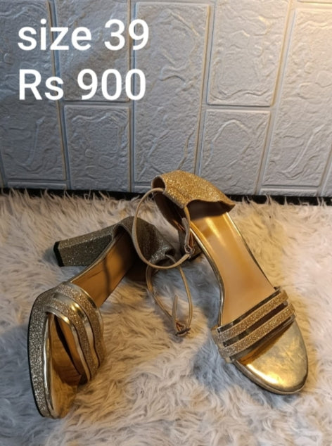 Heels golden block edge