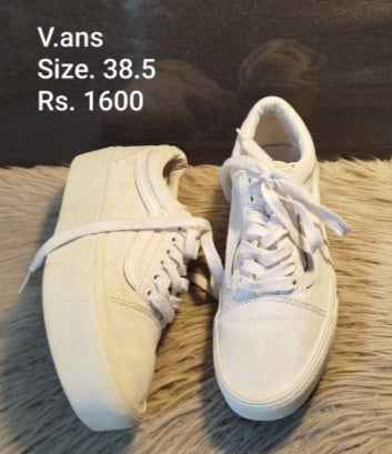 Vans sneakers