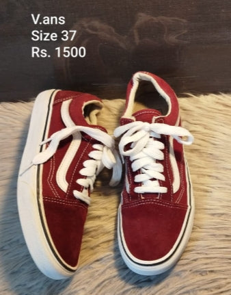 Vans sneakers