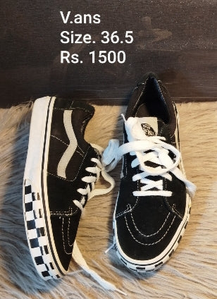 Vans sneakers