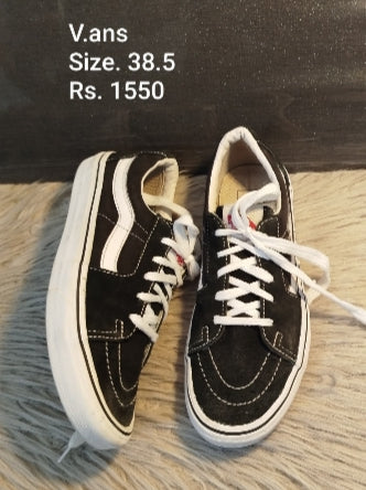 Vans sneakers