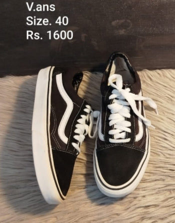 Vans sneakers