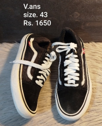 Vans sneakers