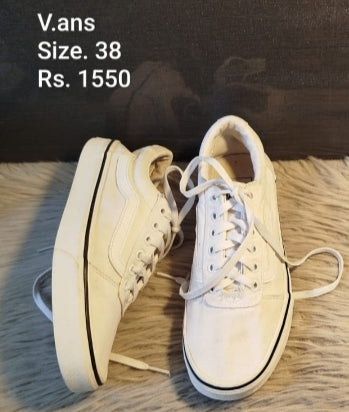 Vans sneakers