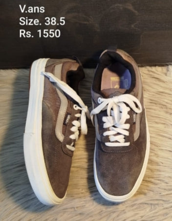 Vans sneakers