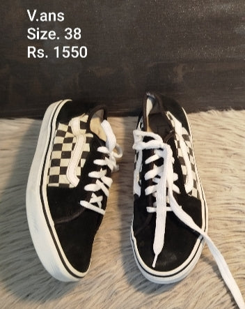 Vans sneakers