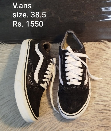 Vans sneakers