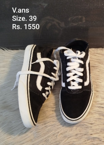 Vans sneakers