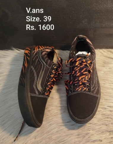 Vans sneakers