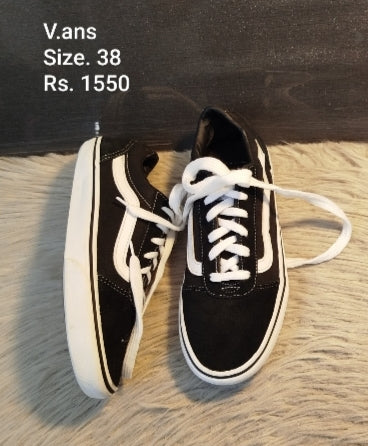Vans sneakers