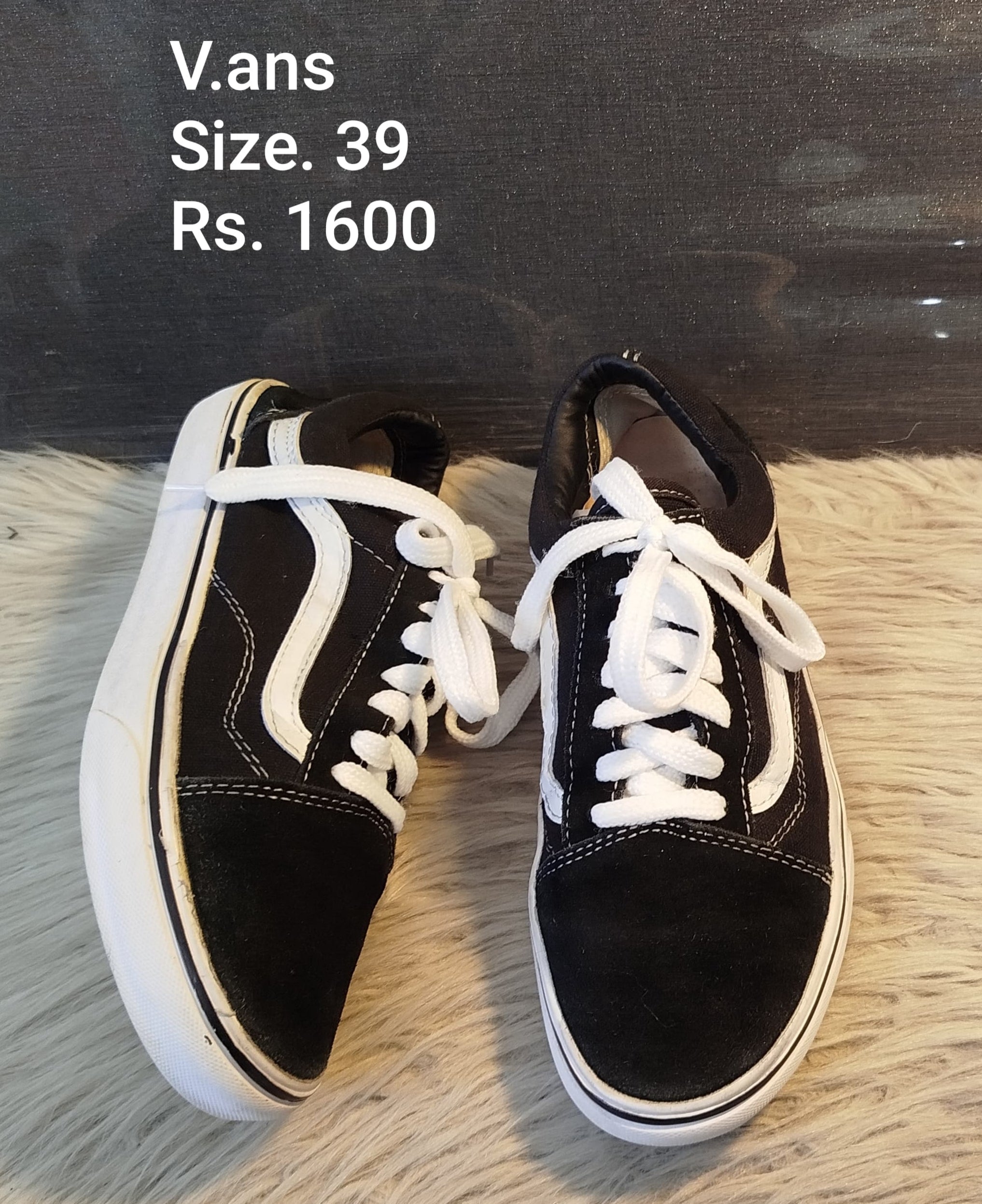 Vans sneakers