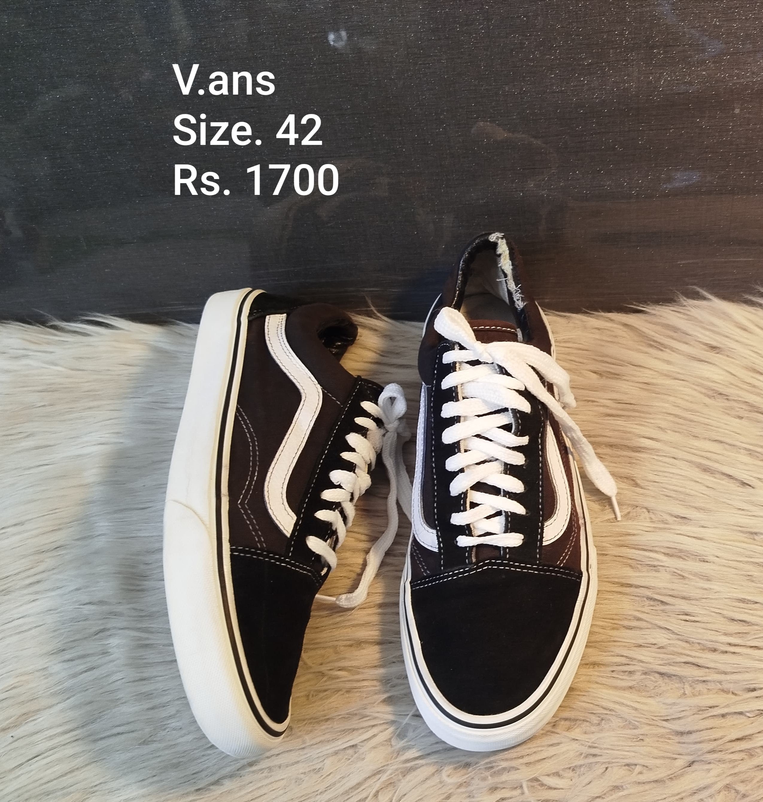 vans 42