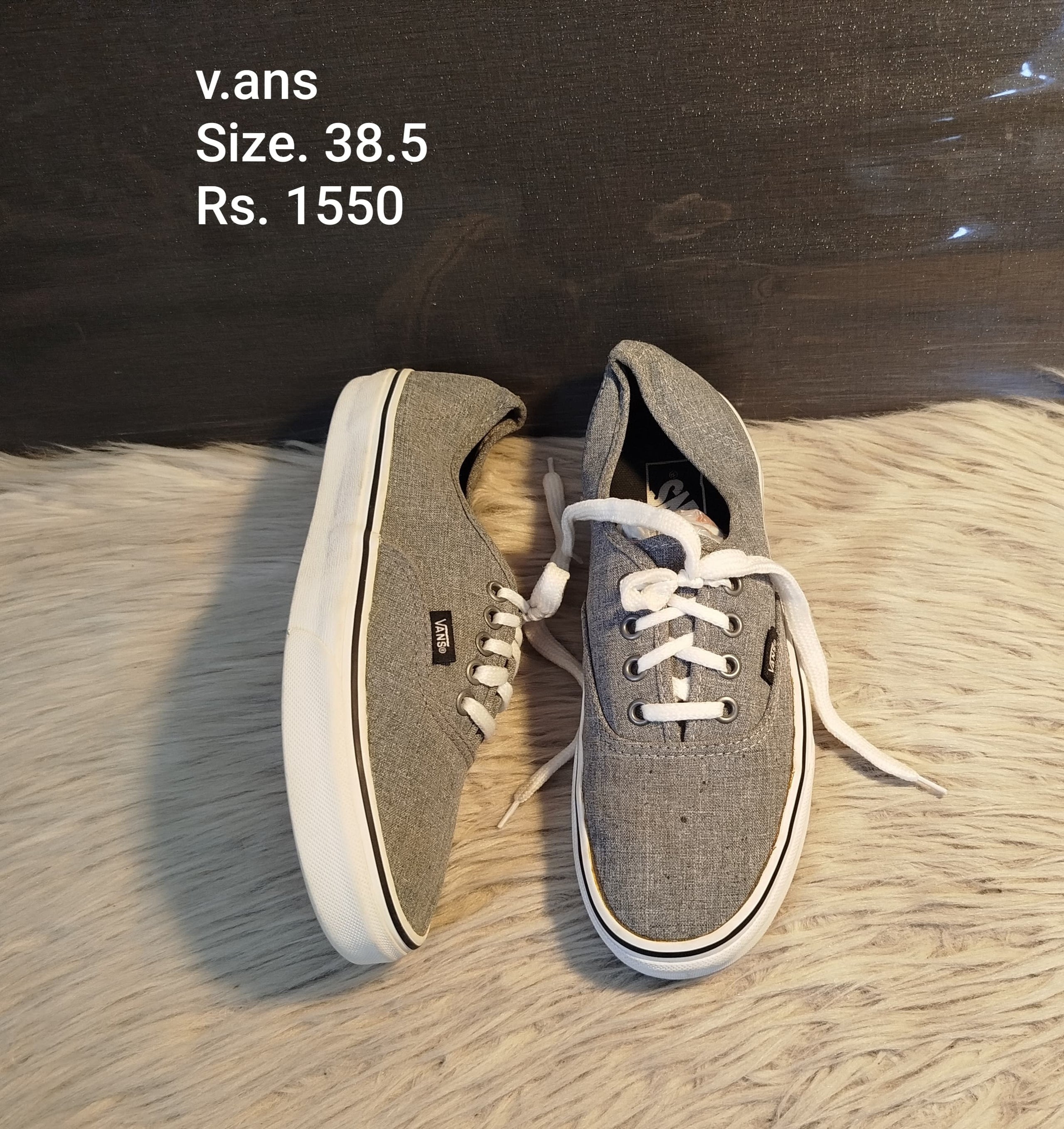 vans 38.5