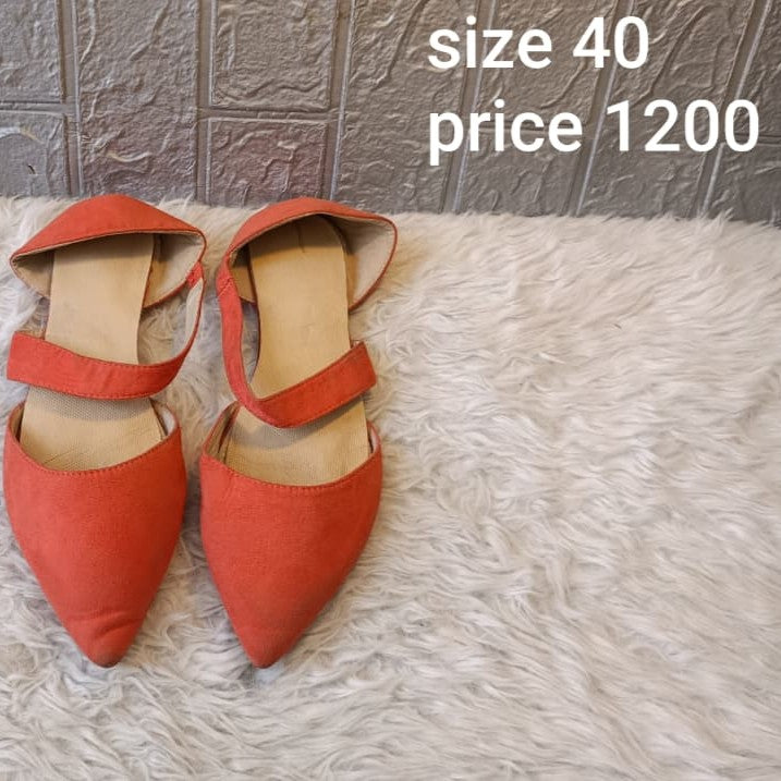 sandal 40