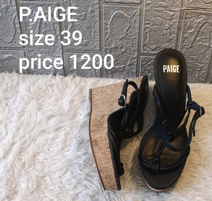 PAIGE 39